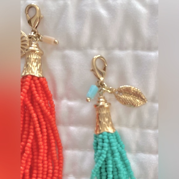 🦋PREMIER DESIGNS NWOT Two Beaded tassels. One coral & one teal - Picture 4 of 4